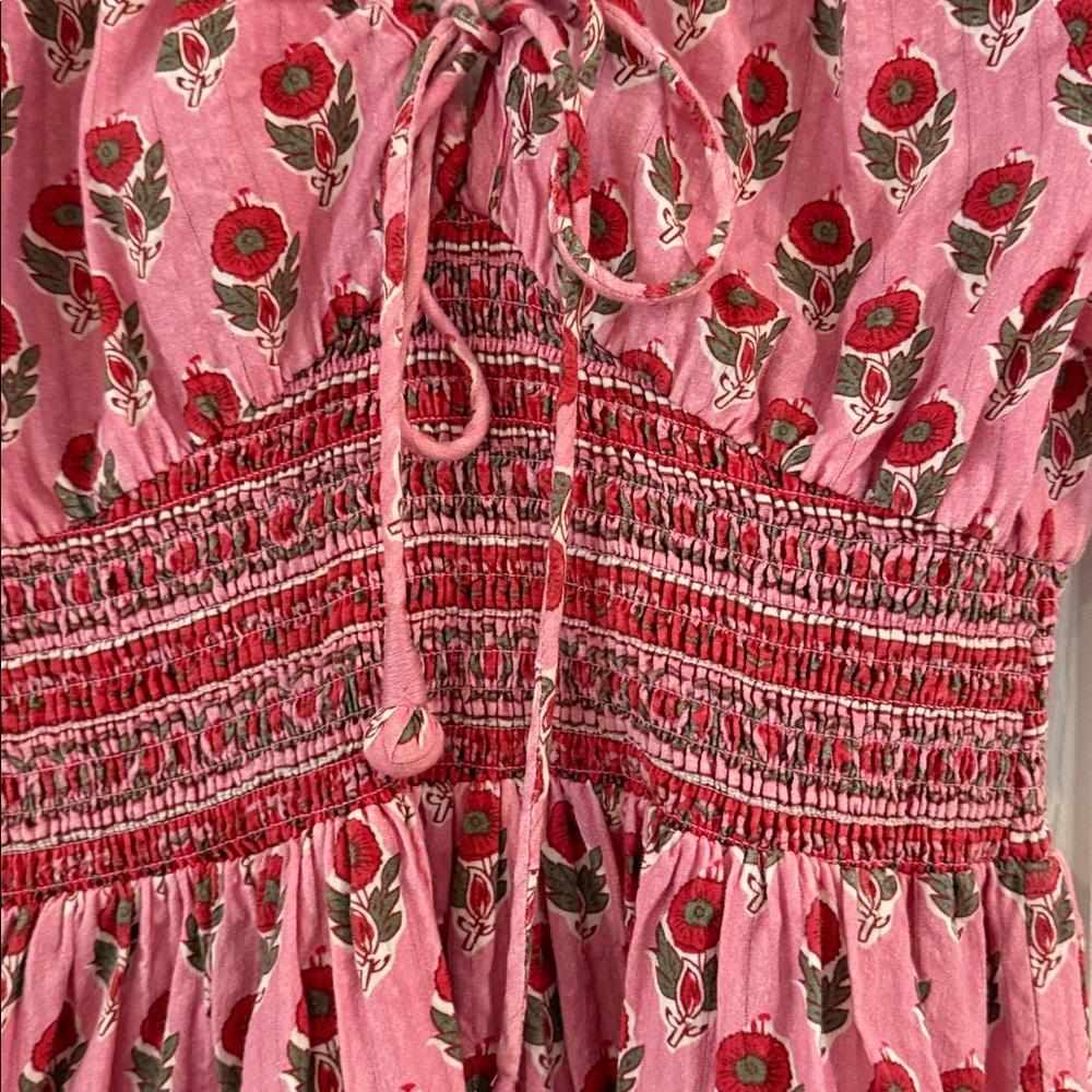 Saylor NYC Greyson Pink Dress with Floral Design and Puff Sleeves - Picture 2 of 4